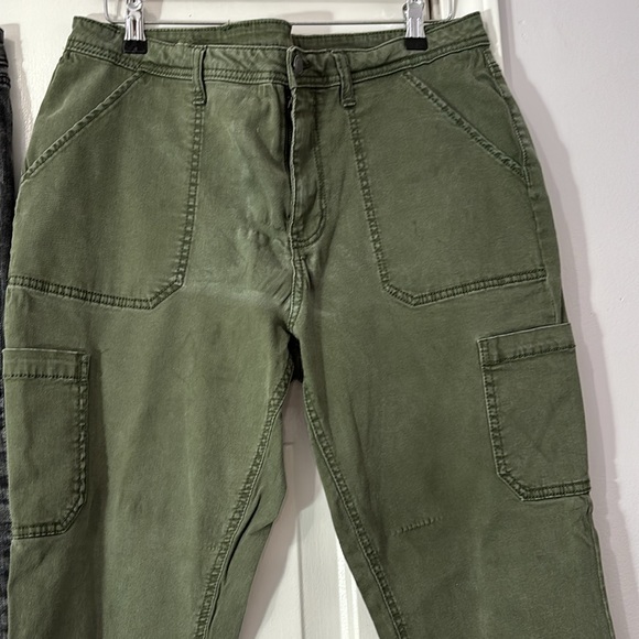 (2) pairs of Faded Glory brand jeans Size 16 - Picture 4 of 5